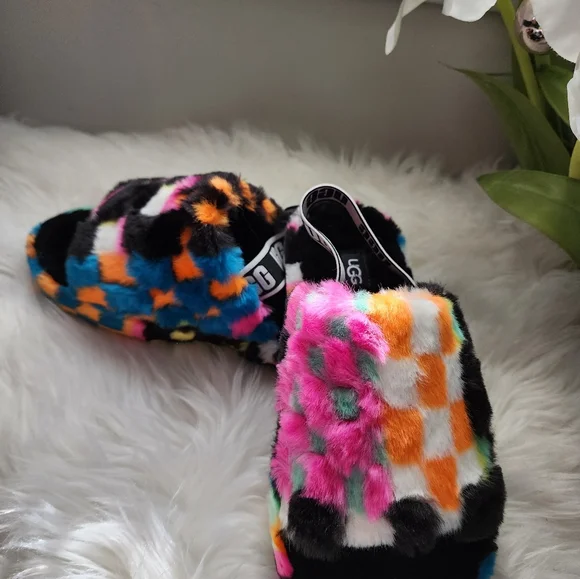 UGG Fluff Yeah Checks Multi Slide  Women Slippers brand New - Picture 8 of 13